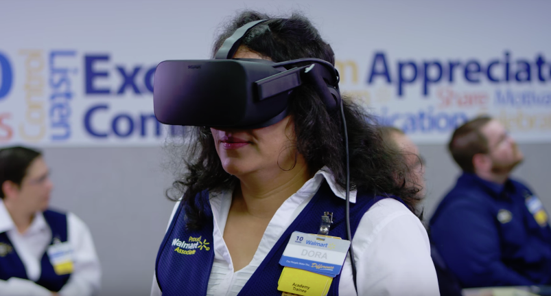 Назойливые консультанты теперь и в VR.